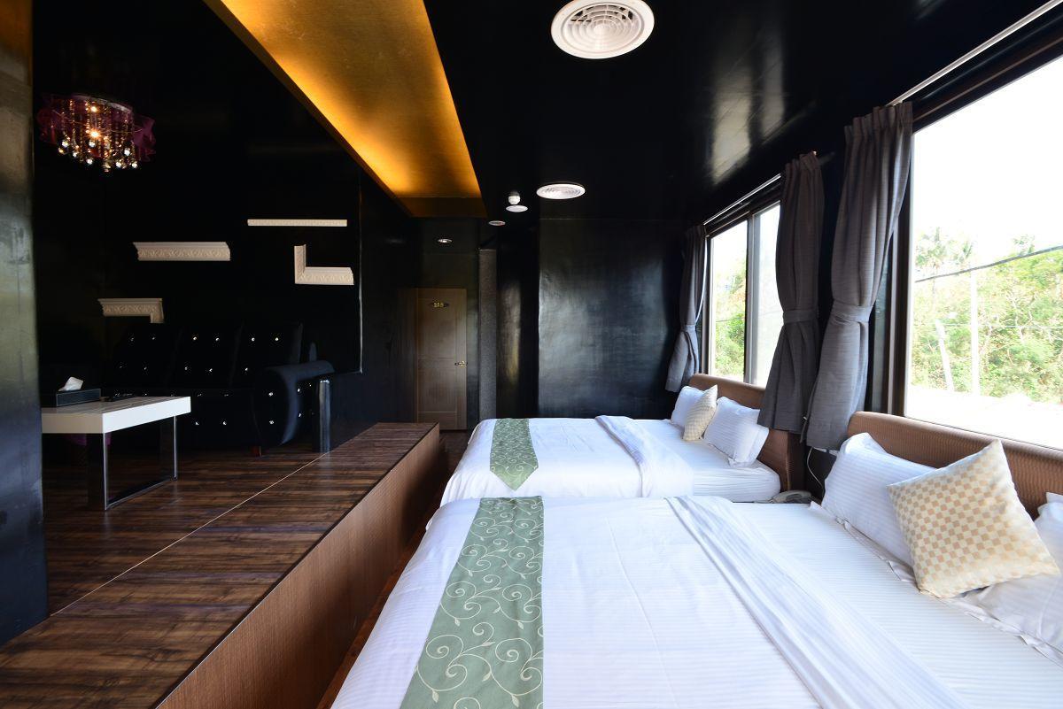 E-Ping Castle Hotel Nanwan Exterior photo